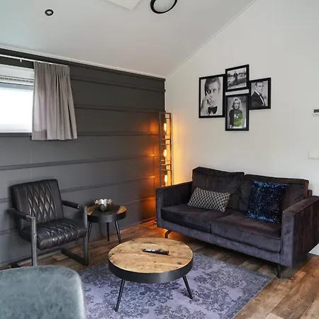 Cozy Chalet Kaatsheuvel